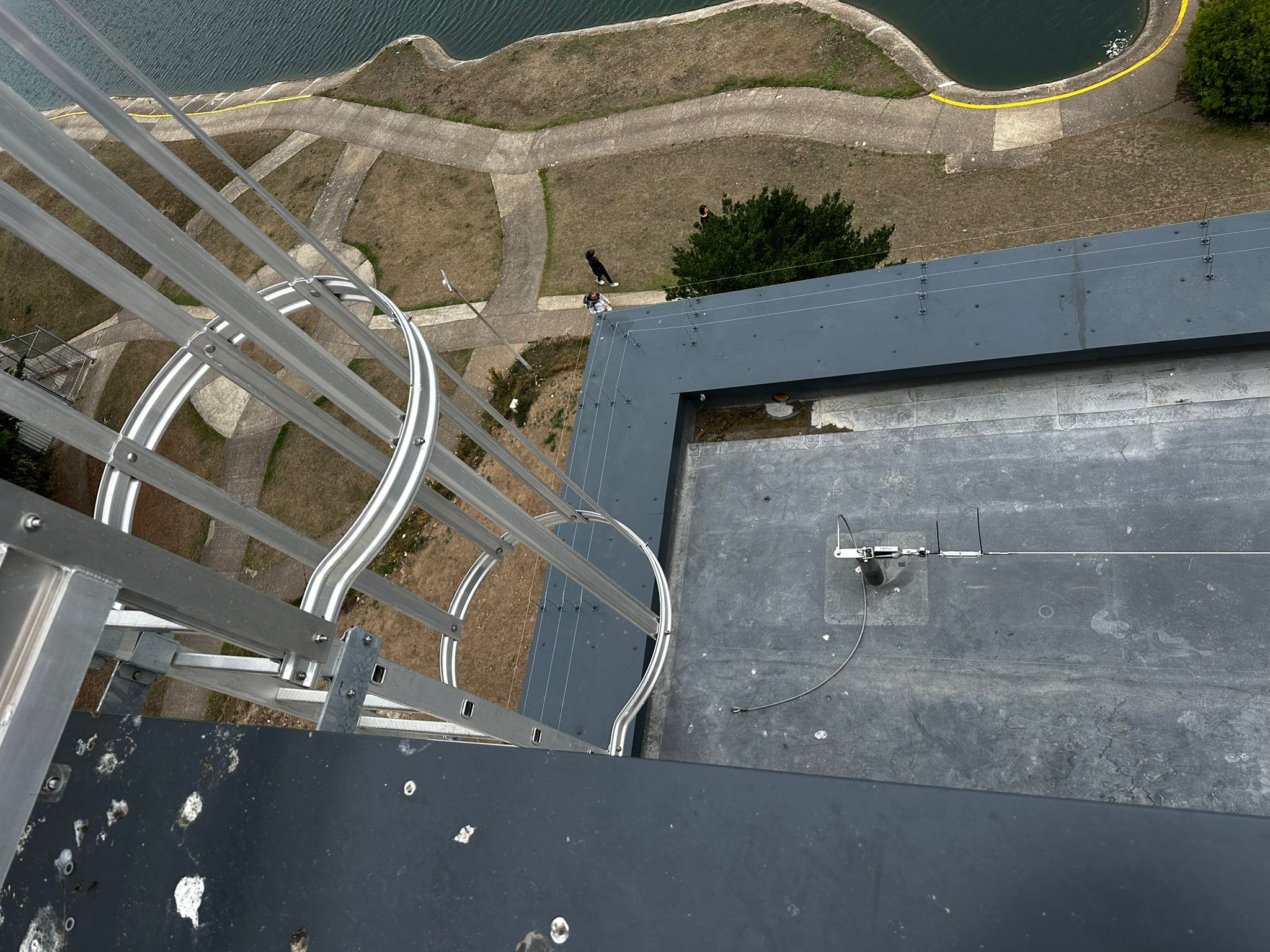 Hotel roof in Skegness with new post and wire bird deterrent installed along the leading edge for protection